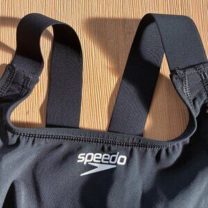 Speedo Powerplus kneeskin Women's size 26 new without tags